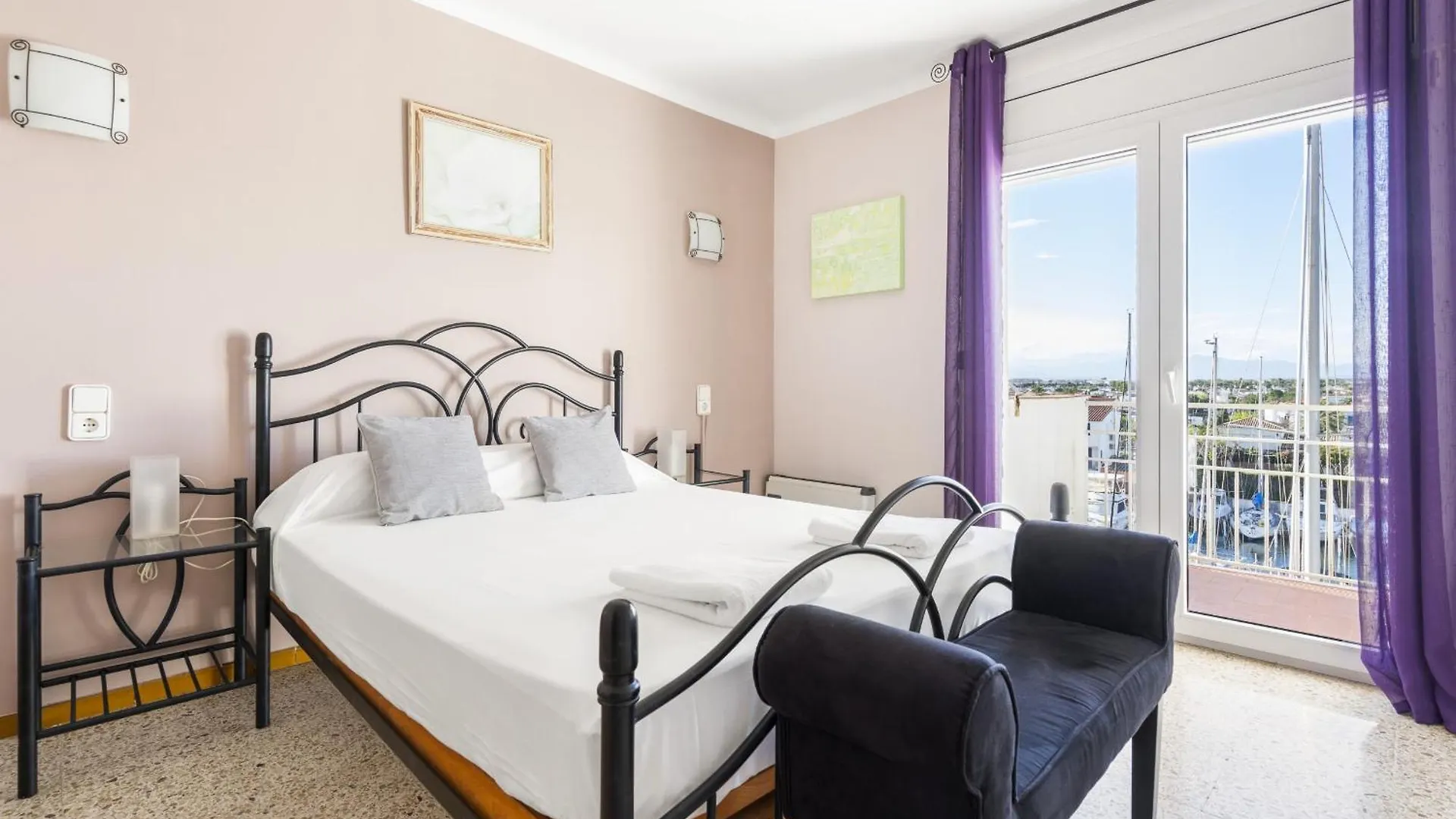 Welcs Apartamento 227 Emp Con Vistas Al Canal 艾姆布里亚布拉瓦